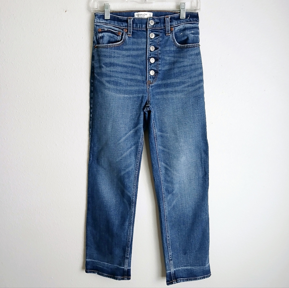 Abercrombie & Fitch Denim Jeans Women's Size 27 / 4 Reg The Ankle Straight